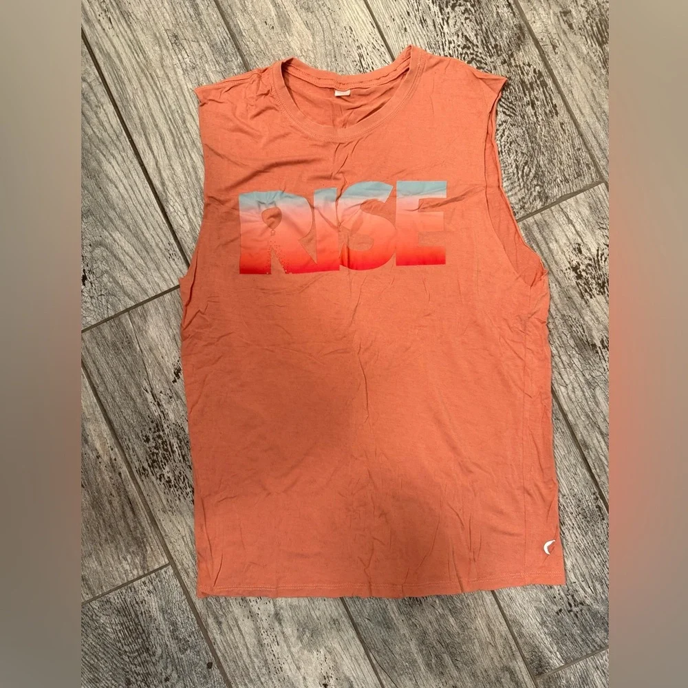 Peach Tank Top “RISE” - Picture 2 of 2